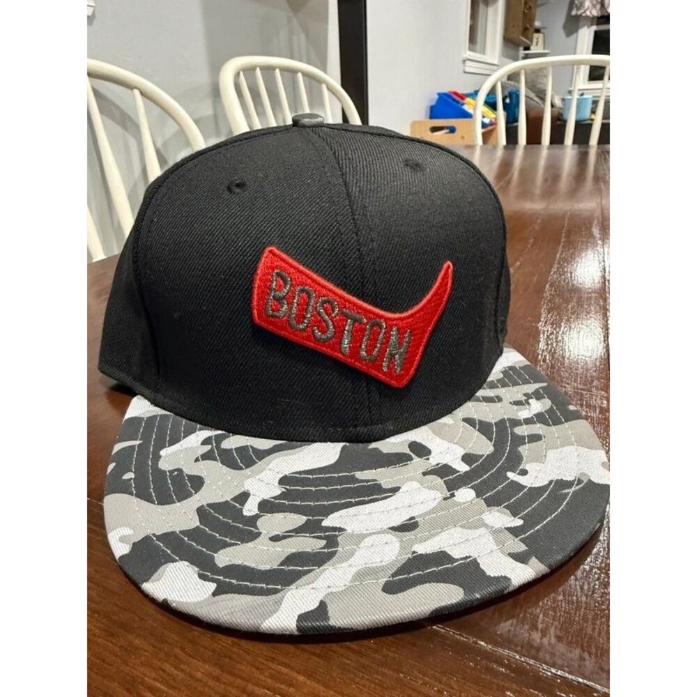 Boston Red Sox New Era 59FIFTY Cooperstown Camo Brim Fitted Hat 7 1/8 Black